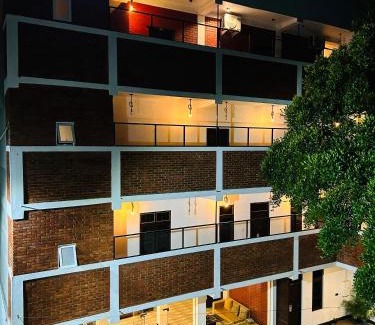 Seeduwa - Katunayake Apartment | Unic Residence And Transit Hotel