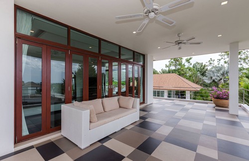 Khao Tao Villa | Unique Pool Villa with 5 Bedrooms and Sea View (PM-C1)