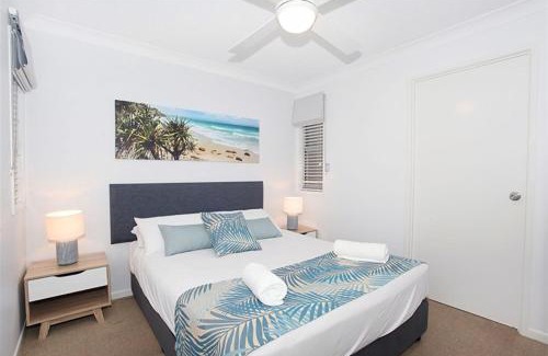 Coolum Beach Apartment | Unit 13 Seacove Resort