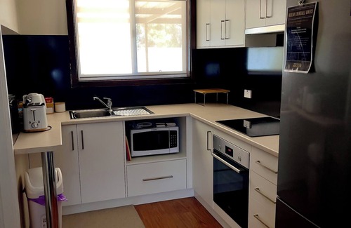 Kulin Apartment | Unit B, Kulin Erindale Units Accommodation
