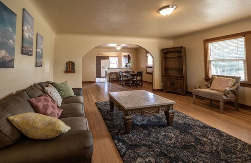 Clifton House | Updated SUMMER and FALL RATES!!!!