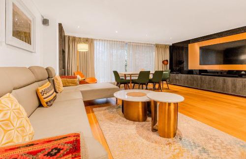 Sands End Apartment | Upscale 3BR Apt w balcony, 3min railway station