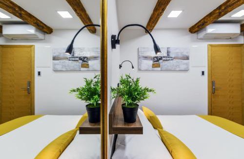 Zadar Old Town Apartment | Urban Apartments with sauna