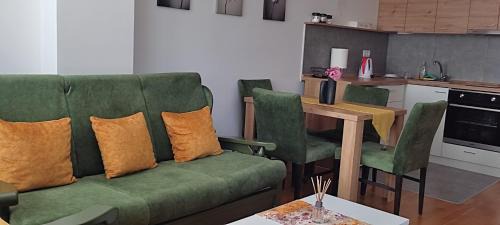 Kisela Voda Apartment | Urban PULSE Apartment, with Free parking
