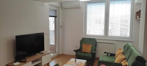 Kisela Voda Apartment | Urban PULSE Apartment, with Free parking