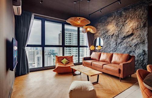 George Town Apartment | Urban Suites, Spectre Collection by Stellar ALV