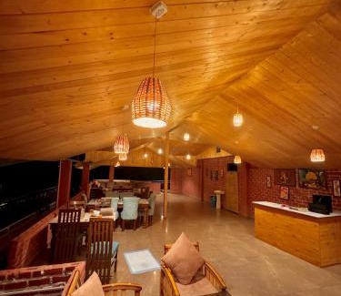 Banjar House | Usha Riverside - Kathkuni House