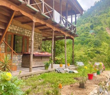 Banjar House | Usha Riverside - Kathkuni House