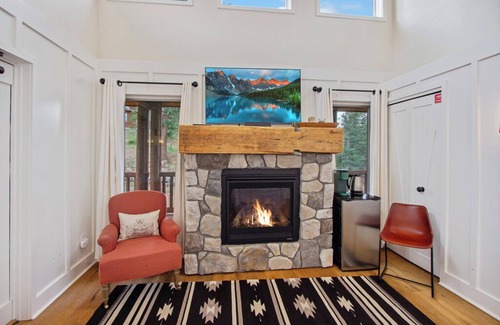 Allenspark Cabin | Ute 3 at Pathways Ranch!