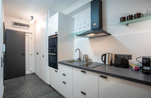 Balatonalmadi Apartment | Vöröskő -LAK szauna és jakkuzi használattal