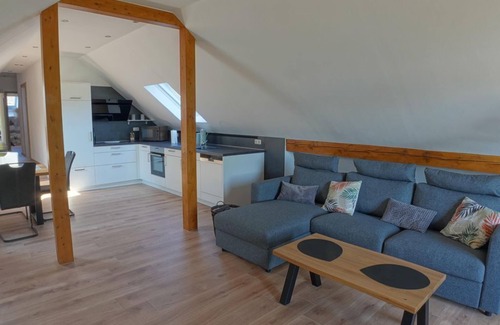 Niederemmel Apartment | Vacation apartment Weinblick