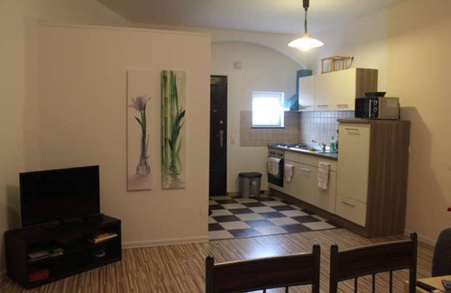 Leubnitz-Neuostra House | Vacation cottage Mockritz