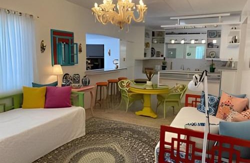Buck Estate House | Vacation Garden Home with kiddie pool, central aircon, Netflix, billiards, table tennis and karaoke