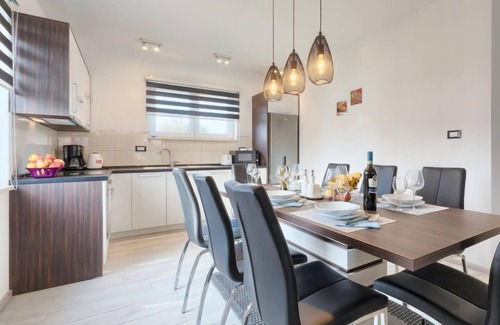 Liznjan House | Vacation home Alba by Interhome