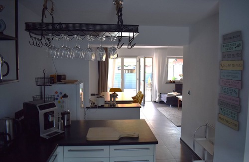 Bischofswiesen Apartment | Vacation home LebensART, 1-7 pers., 125m², 3 bedrooms, WSZ, shower/WC, bathtub, Bk,T