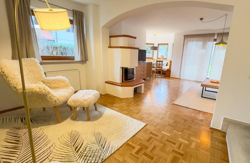 Grabenstatt Apartment | Vacation home with four bedrooms 160 sqm