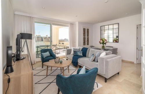 Marbella Apartment | VACATION MARBELLA I Gran Ducado Sky Paradise Penthouse l Golden Mile l Walk to the Sea l Fastest WiFi
