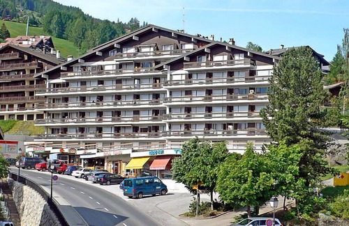 Saint-Pierre-de-Clages Apartment | Valaisia 34A by Interhome