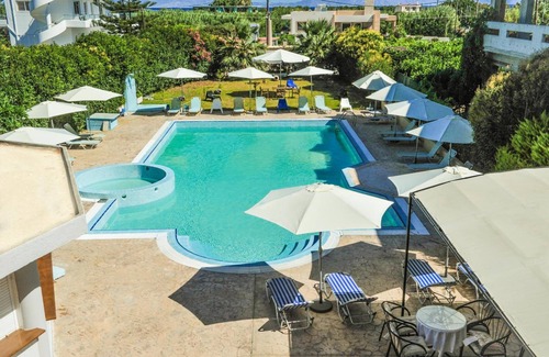 Petaloudes Apartment | Valentino Hotel