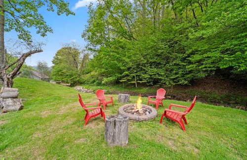 Boone House | Valle Creek Cabin
