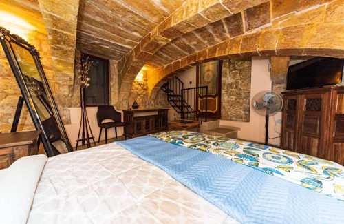 Valletta House | Valletta Traditional Townhouse