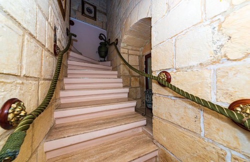 Valletta House | Valletta Traditional Townhouse