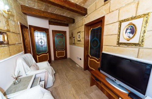 Valletta House | Valletta Traditional Townhouse