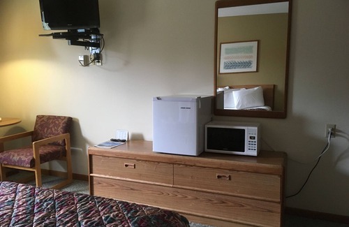 Marquette Hotel | Value Host Motor Inn