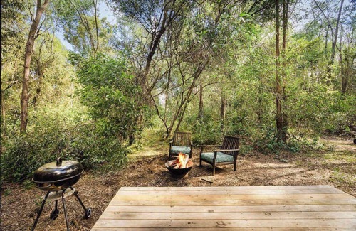 Tamborine House | Van Demears Escapes by Tiny Away