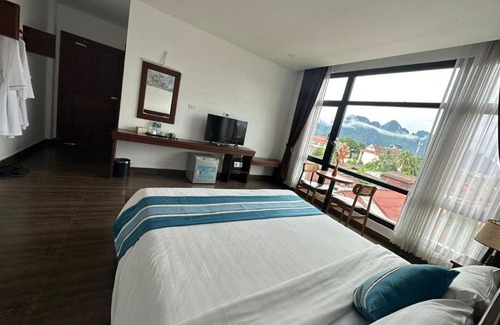 Vang Vieng Hotel | VangVieng Sky View Hotel