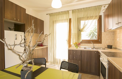 Ouranoupoli Hotel | Velia Seaside Apartments