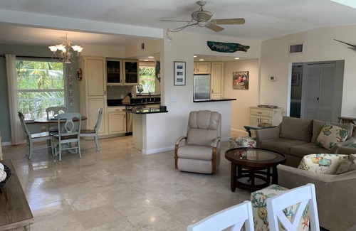 Venetian Shores House | Venetian Shores 20K boat lift 28 day Minimum, .