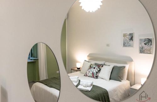 San Teodoro Apartment | Venice Suite - Cruises 500m - AC - Smart TV