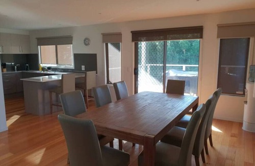 Venus Bay House | Venus Haven - Beach 1, Linen, WI-FI, Netflix