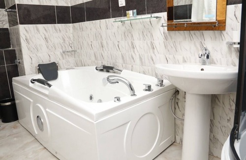 Uyo Hotel | Venus Hotels & Suites