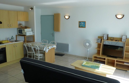 Damgan Apartment | Very nice studio with terrace at 2 steps from the beach - Damgan - (D)