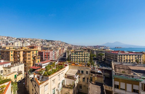 Mergellina Apartment | Vesuvio Apartment with Sea view