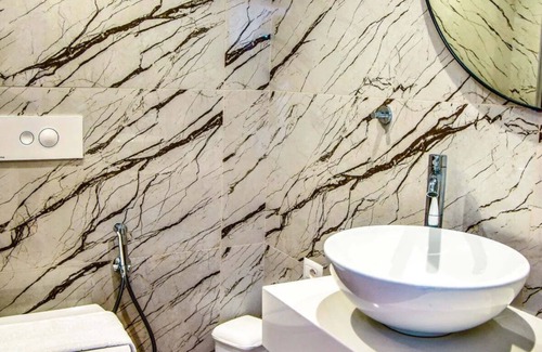 Tirana Hotel | VH Broad Way Tirana Center Hotel