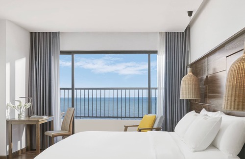 Vung Tau Hotel | Vias Hotel Vung Tau - Transportation Included