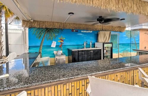 Braden River Cottage | Vibrant & Pet-Friendly Oasis w/ Resort Perks!