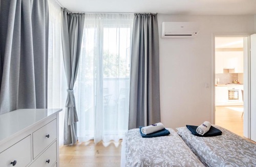 Donaustadt Apartment | VIC & UNO City Charming Apart Plus Garage