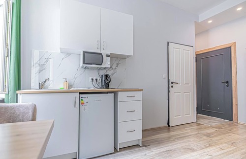 Meidling Apartment | Vienna Apts & Rooms in Prime Location