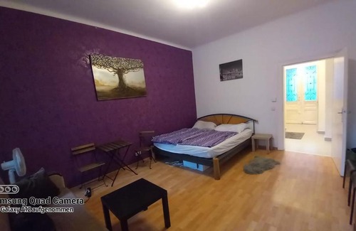 Rudolfsheim-Funfhaus Apartment | Vienna Center Studio