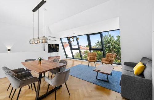 Rudolfsheim-Funfhaus Apartment | Vienna Chic Residences #Penthouse