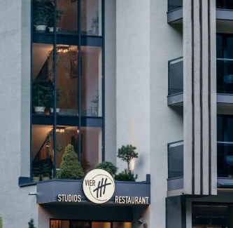 Runhof Apartment | VIER Studios & Restaurant
