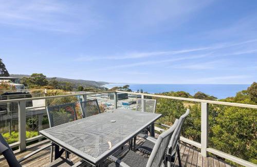 Lorne House | View from the Hill