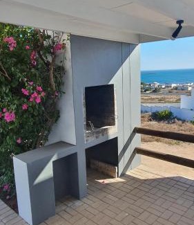 St. Helena Bay Apartment | View on the Bay 7 Pinta Crescent