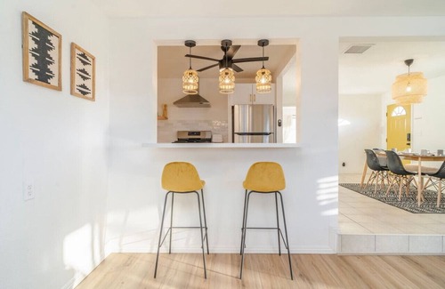 Twentynine Palms House | ✧VIEWS✧ 6min to Joshua Tree walk to bars + firepit