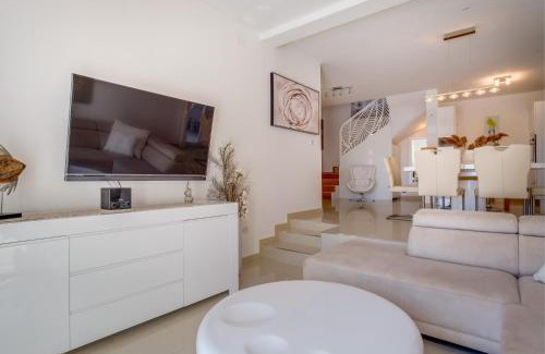 Martinscica Villa | Vila Blanka