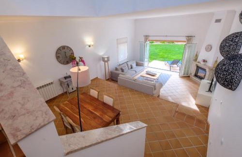 Praia del Rei House | Vila dos Principes